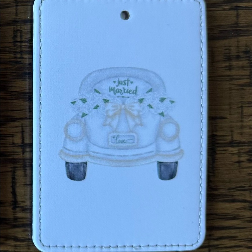 White 'Just Married' Luggage Tag